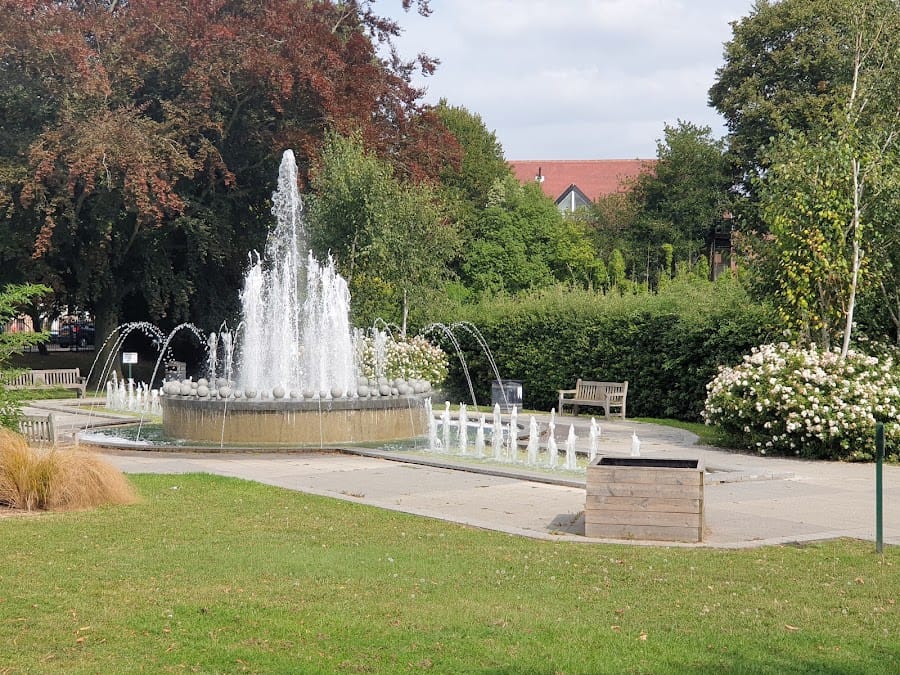 Diamond Jubilee Water Fountains