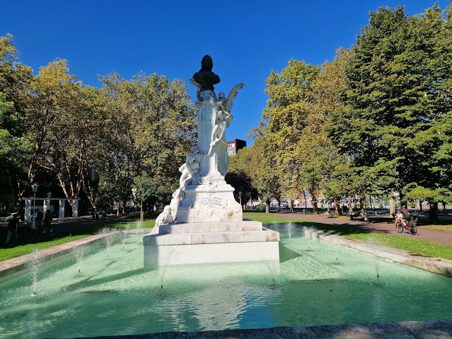 Doña Casilda Iturrizar parkea