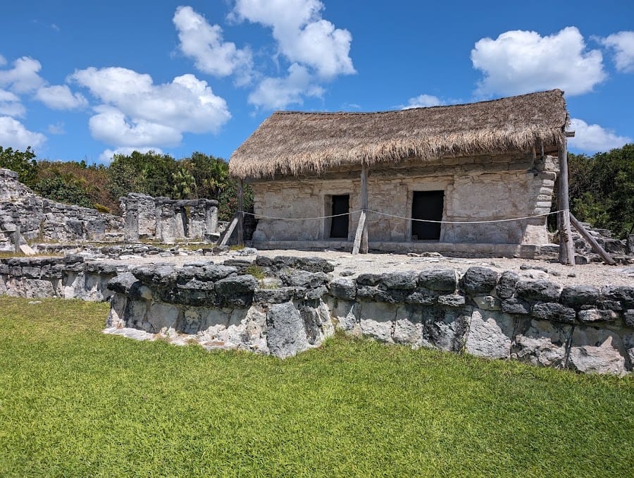 El Rey Archaeological Zone