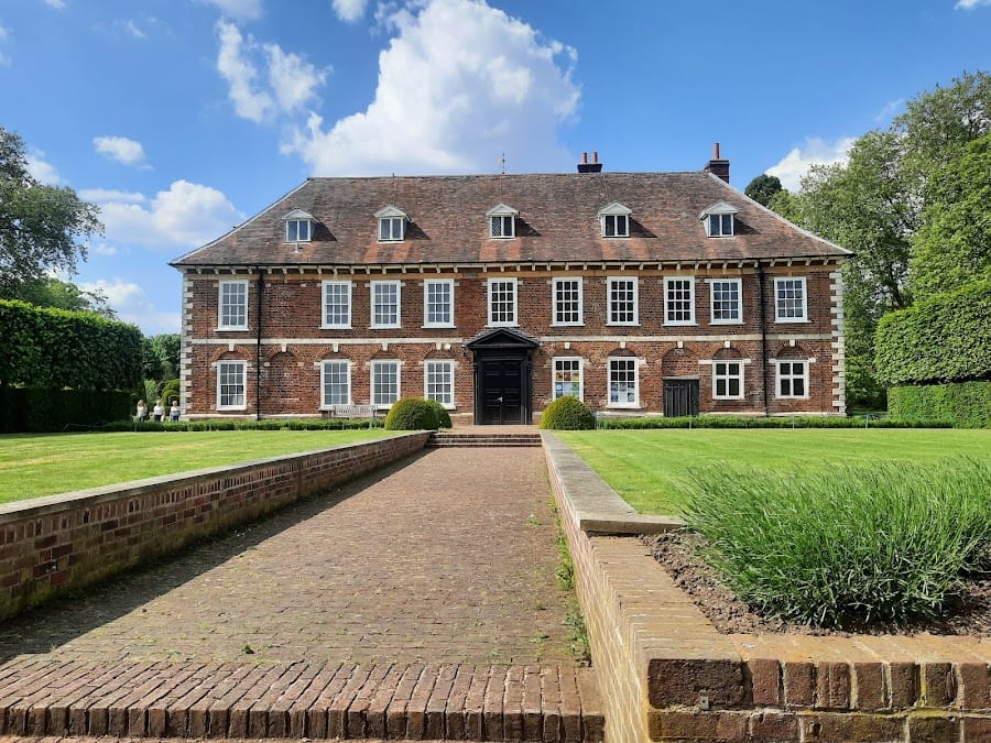 Hall Place & Gardens
