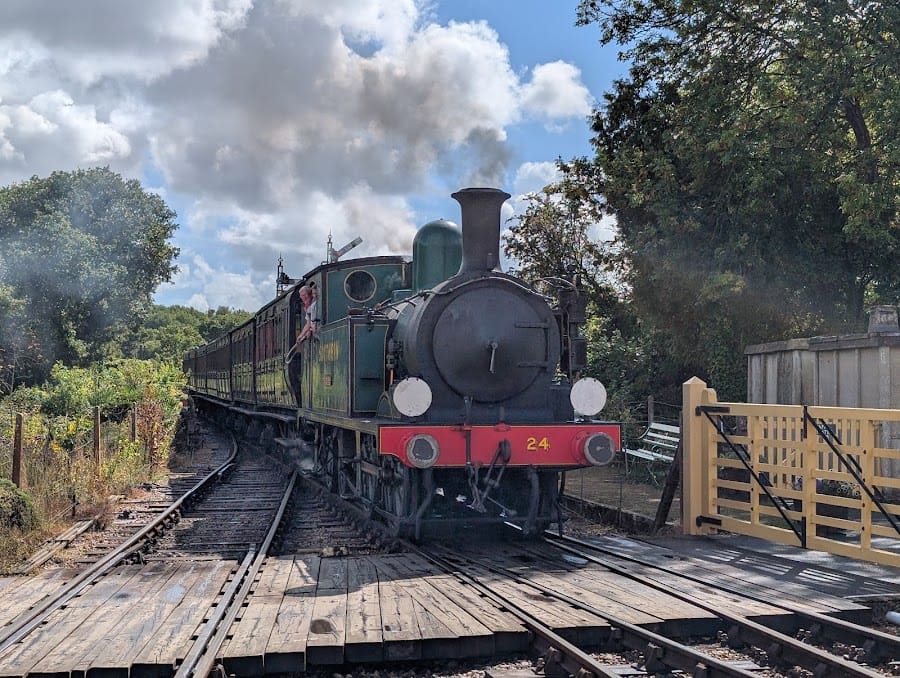Isle of Wight Steam Railway - Havenstreet Station