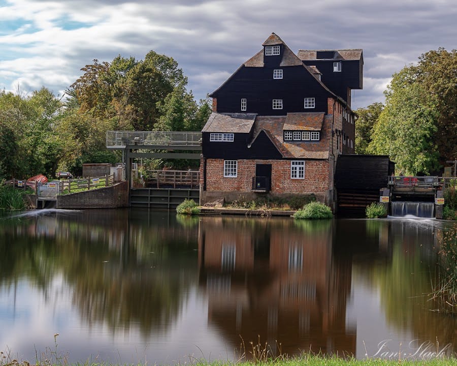 National Trust - Houghton Mill & Waterclose Meadows
