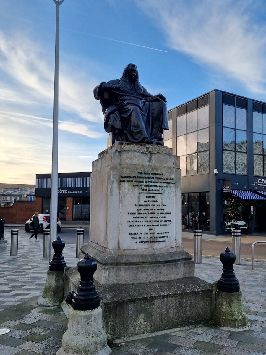 Sir Nicholas Conyncham Tindal Statue Essex