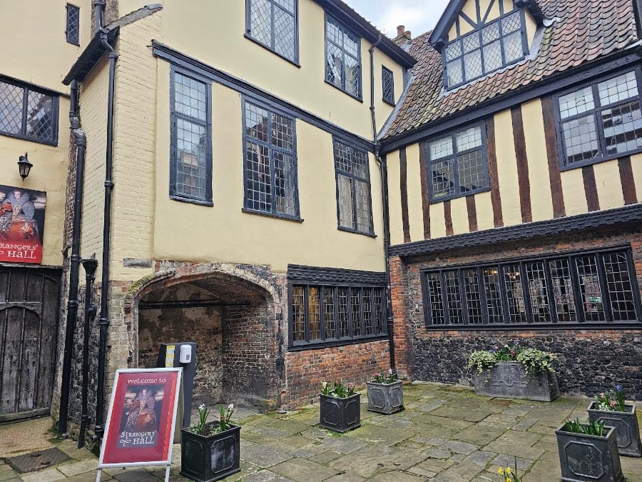 Strangers' Hall