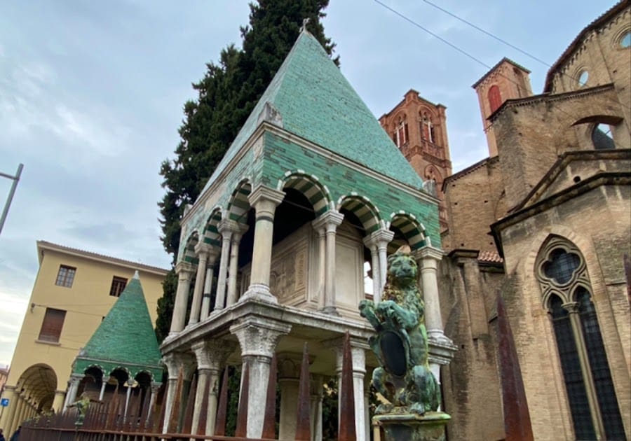 Tombe dei Glossatori