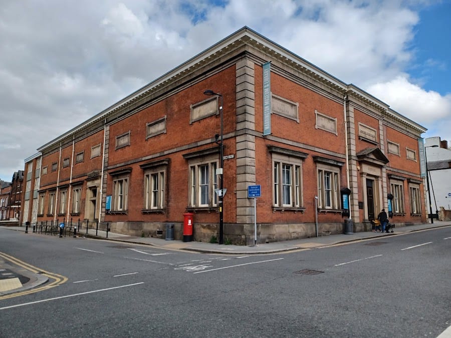 Warrington Museum & Art Gallery