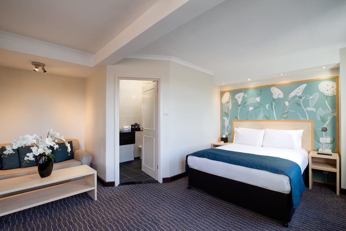 Bedford Hotel photo 2