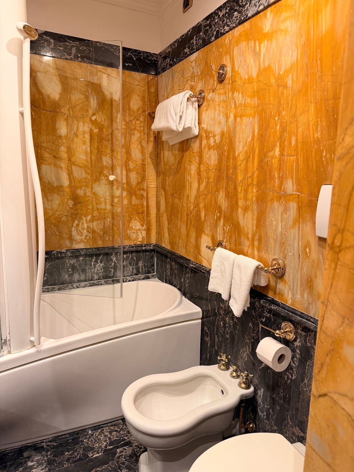 Hotel Des Epoques photo 3