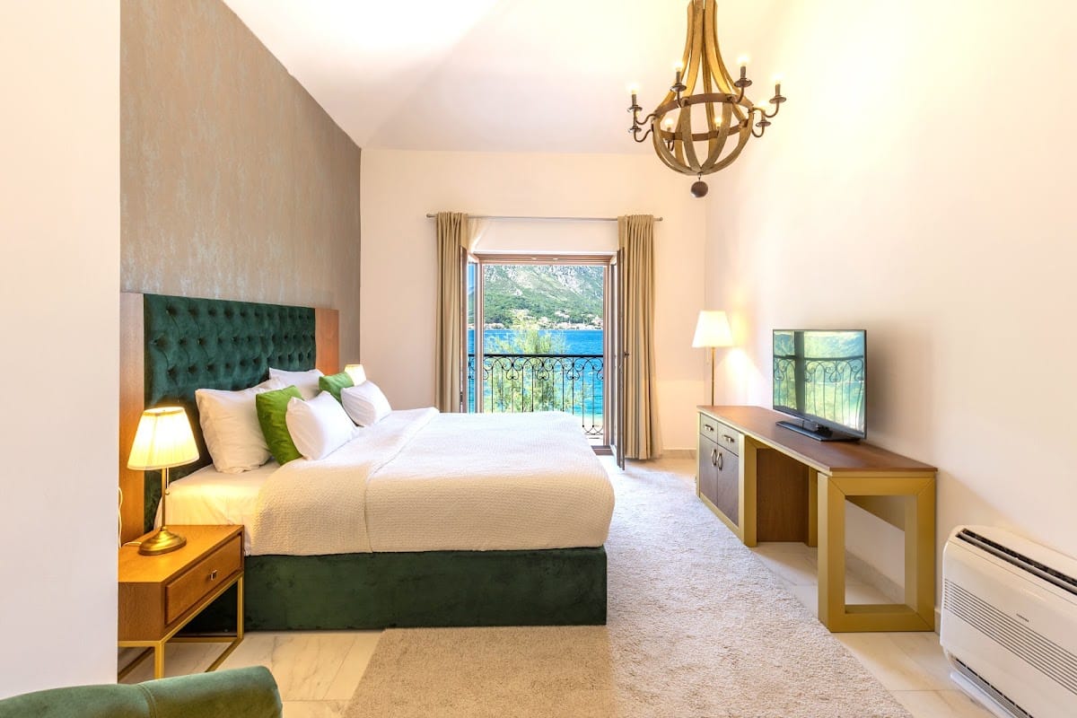 Huma Kotor Bay Hotel & Villas photo 2