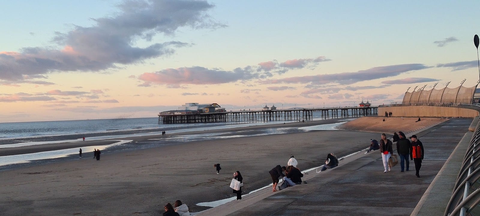 Where to Stay in Blackpool: Best Areas & Hotels — photo