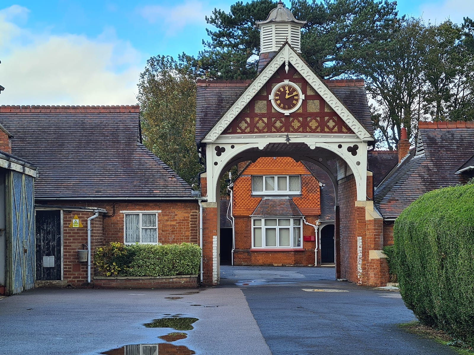 Bletchley Park Tickets: What to Know Before You Go — photo