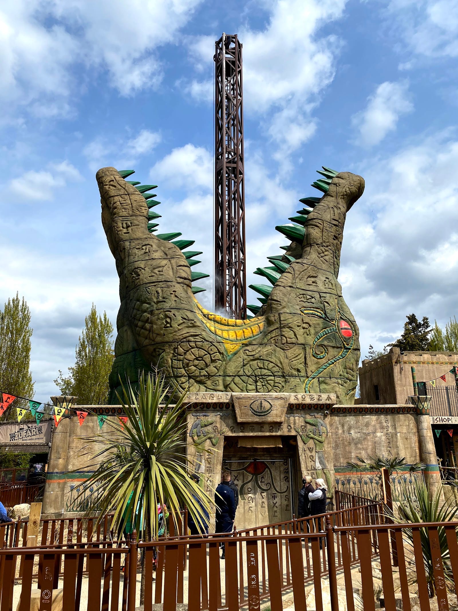 Chessington World of Adventures Tickets & Guide — photo