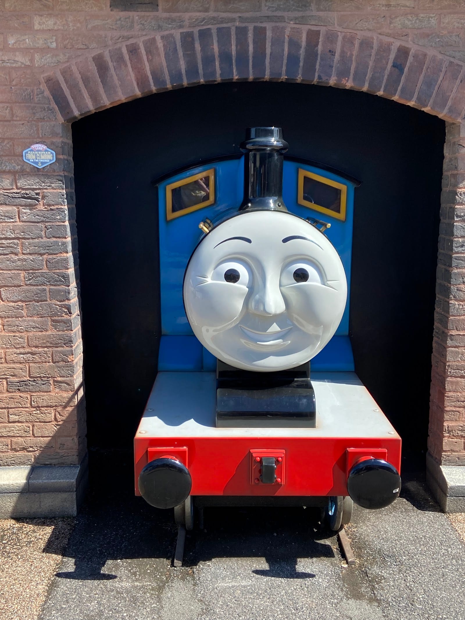 Drayton Manor Tickets: What to Know Before You Go — photo