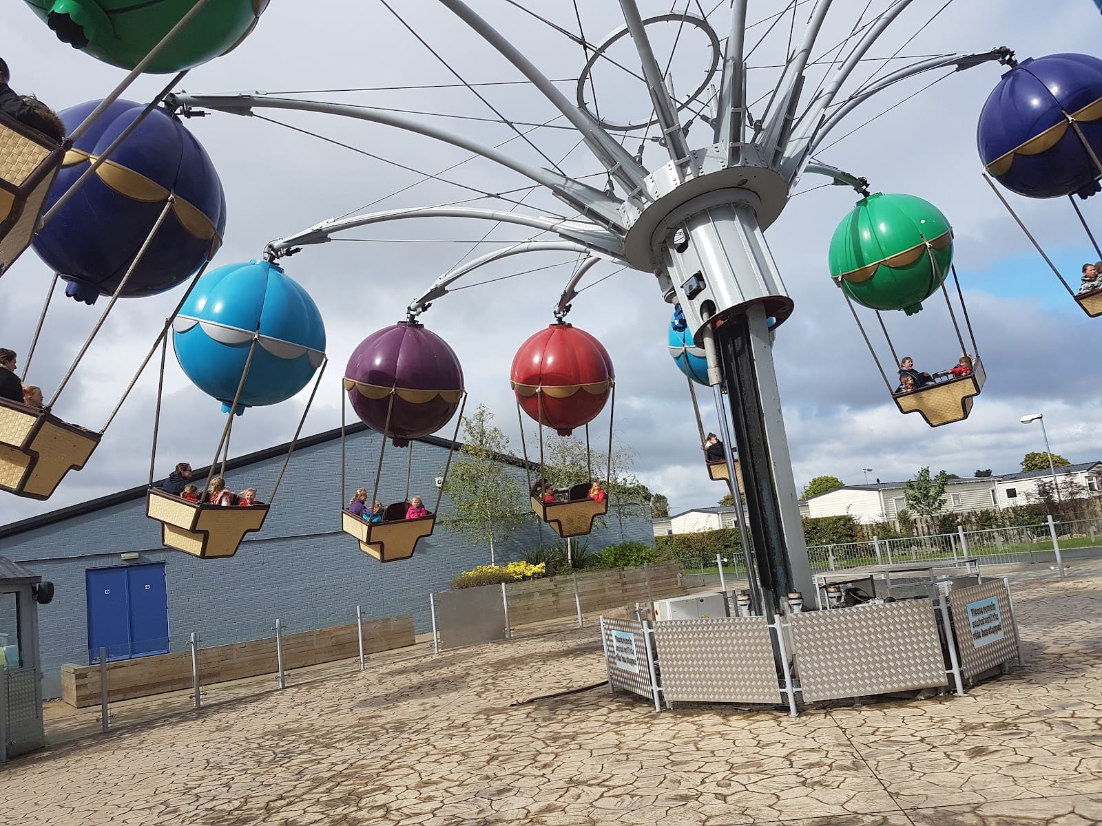 Flamingo Land Resort Tickets: What to Know — photo
