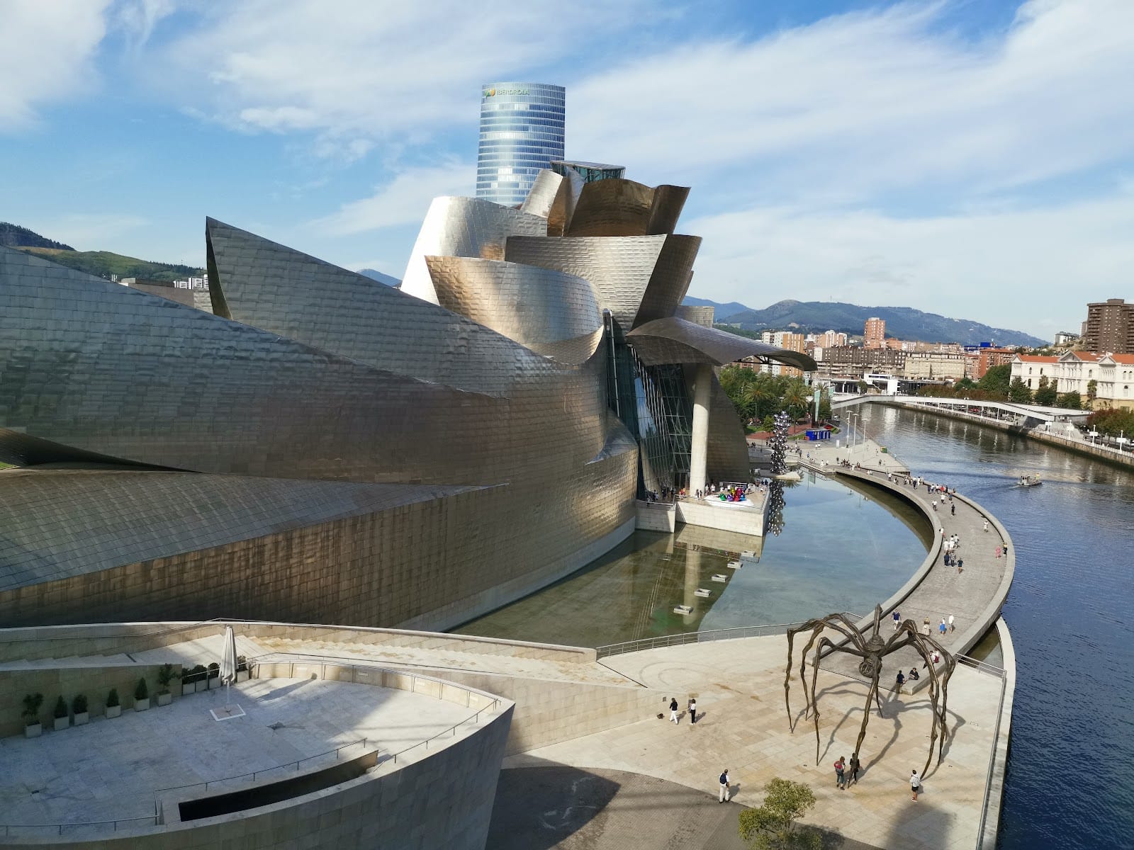 Guggenheim Bilbao Tickets: What to Know Before You Go — photo