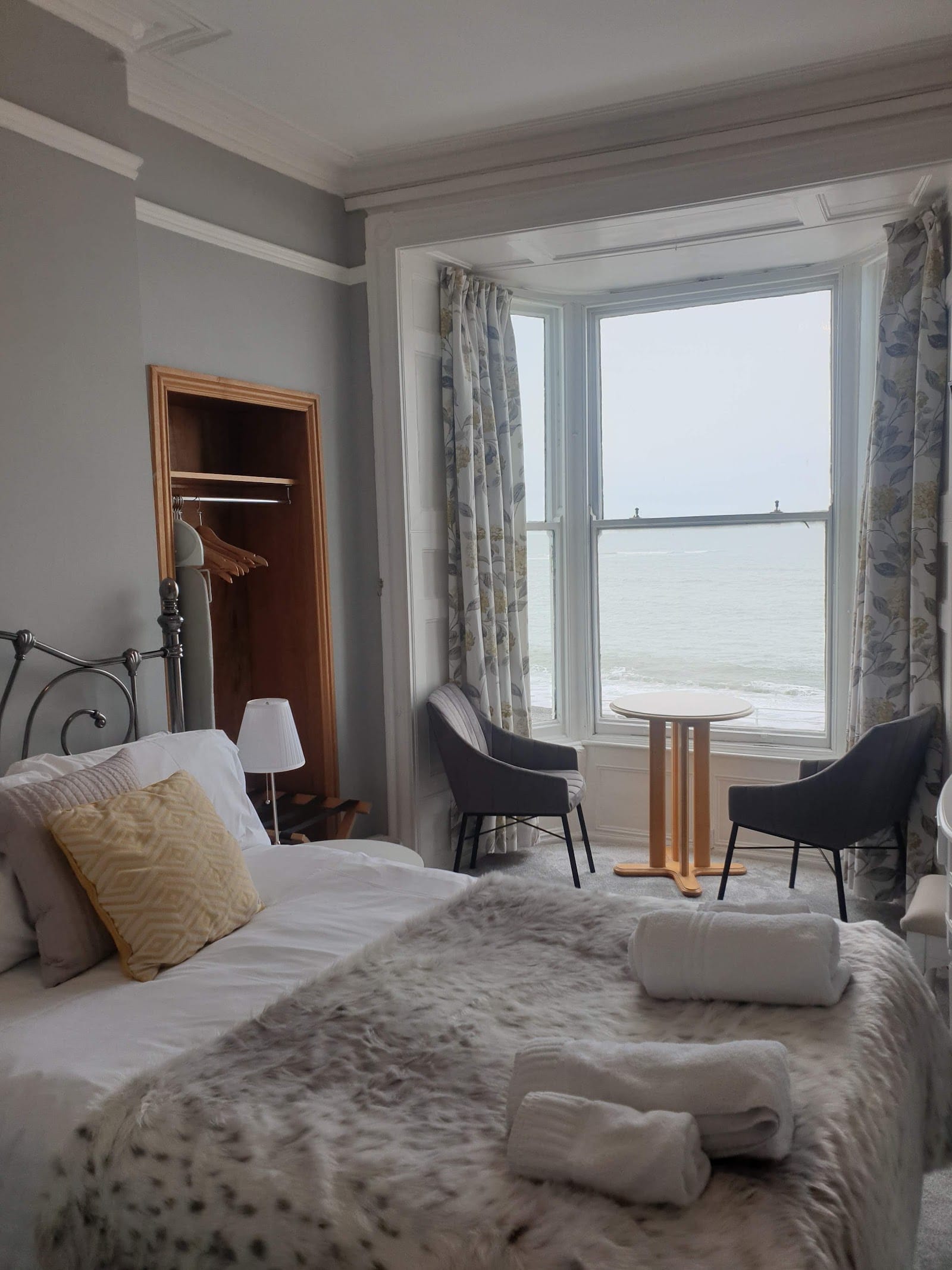 Where to Stay in Aberystwyth: Best Areas & Hotels — photo