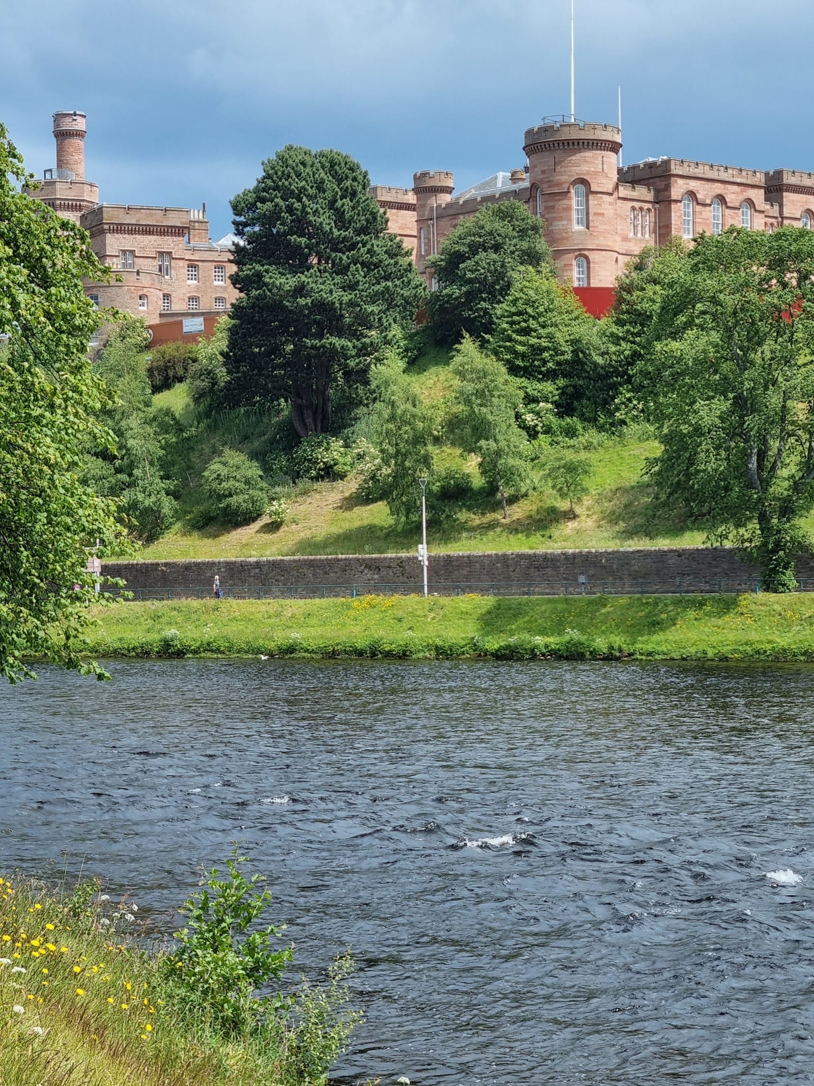 Loch Ness, Inverness: Free to Visit + Tours & Cruises — photo
