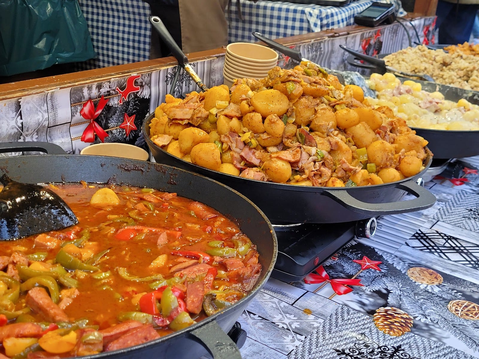 Prague Christmas Markets: Where to Go & Stay — photo