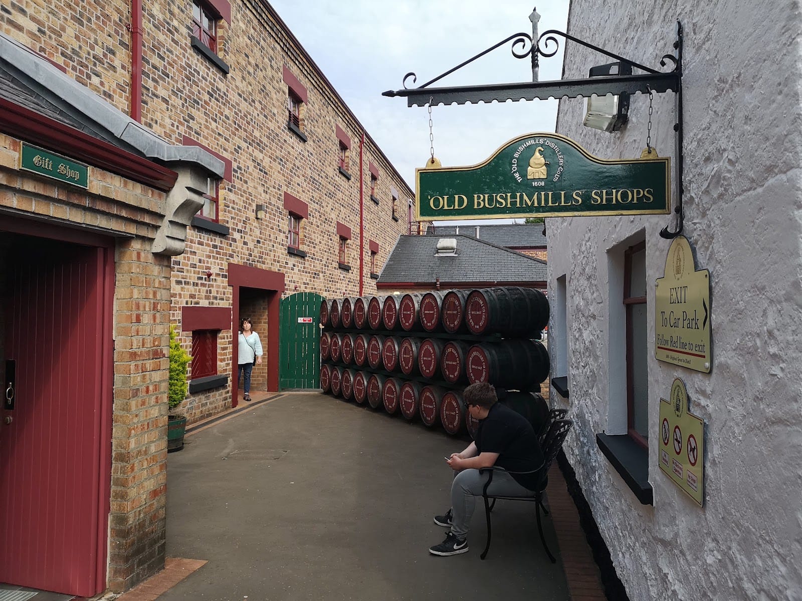 Old Bushmills Distillery Tickets: Book on the Official Site — photo
