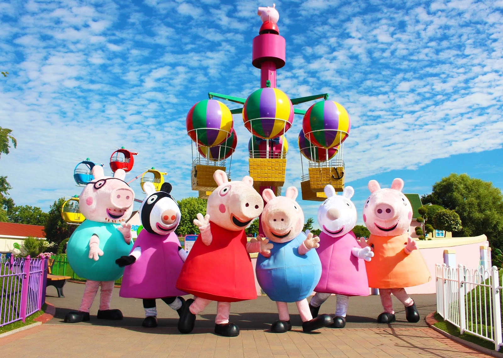 Paultons Park & Peppa Pig World Tickets: What to Know — photo