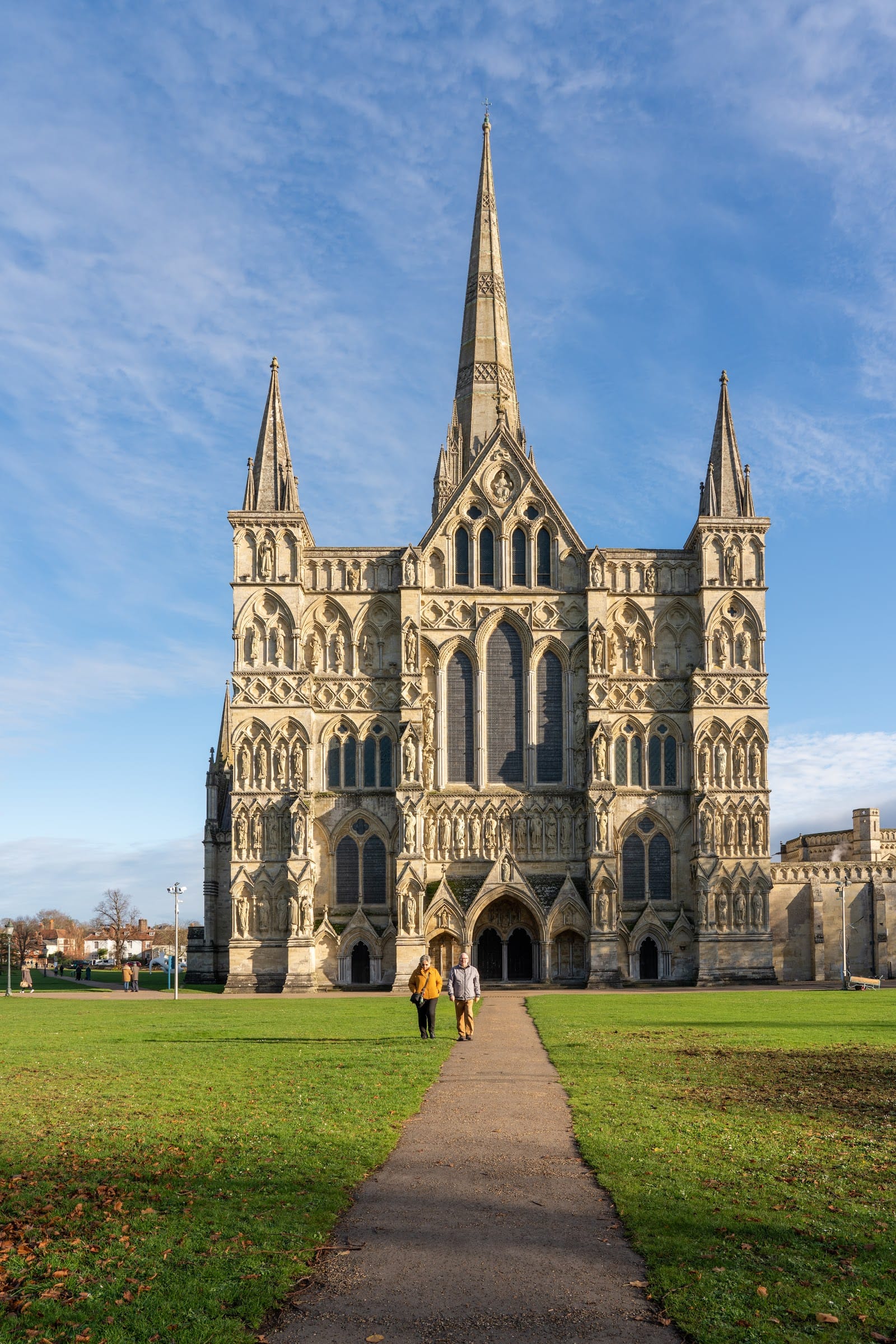 Salisbury Cathedral Tickets: Magna Carta & Spire Guide — photo