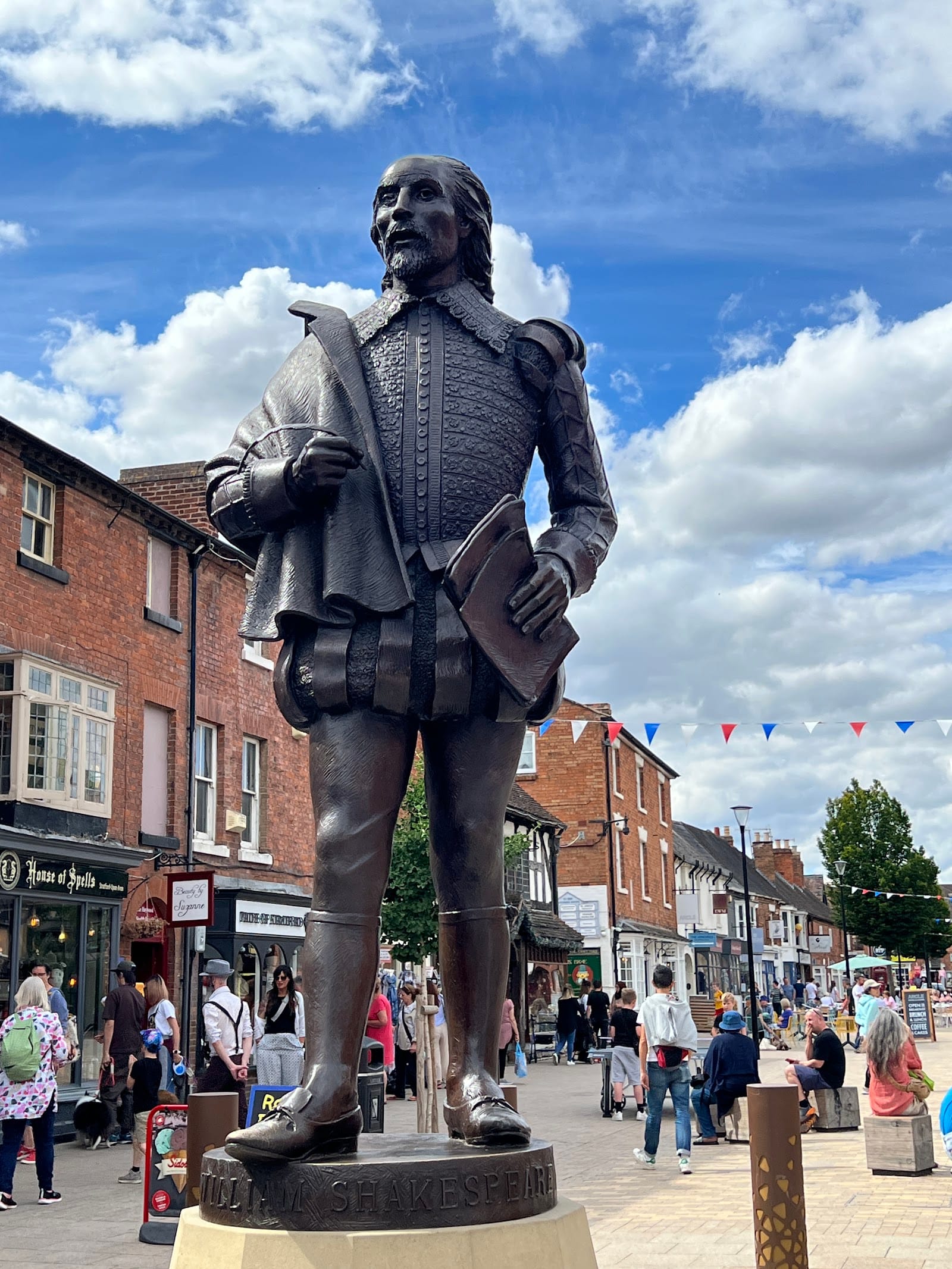 Shakespeare's Birthplace Tickets: What to Know — photo