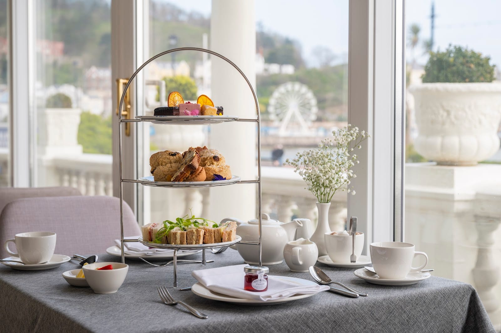 Where to Stay in Llandudno: Best Areas & Hotels — photo