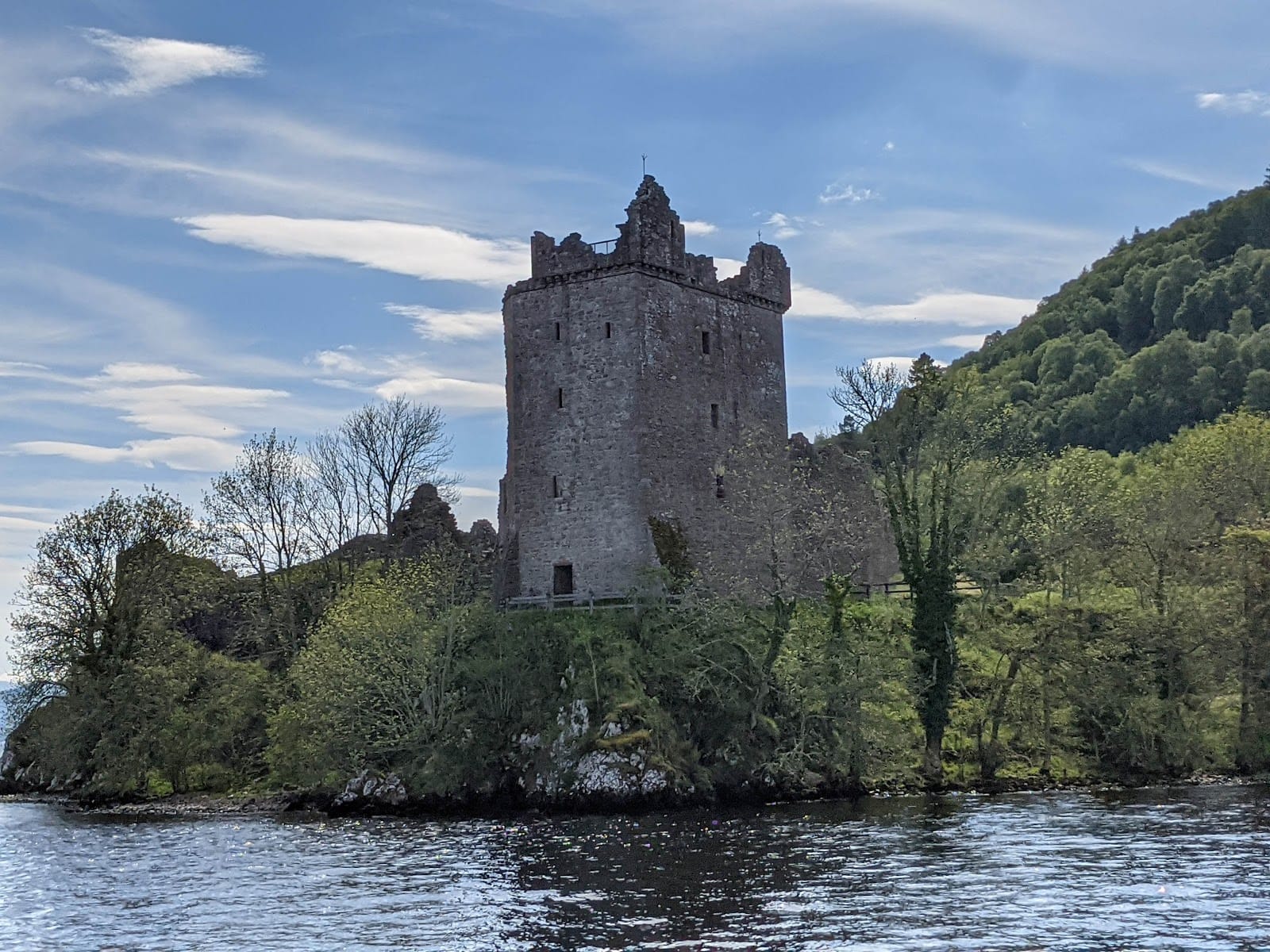 Urquhart Castle Loch Ness: Tickets & What to Know — photo