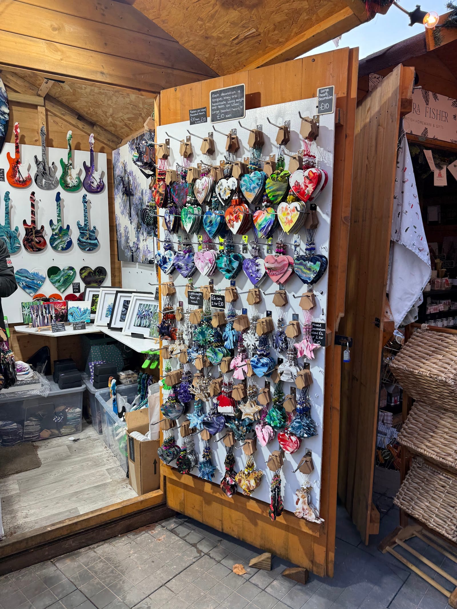 Winchester Christmas Markets: Where to Go & Stay — photo