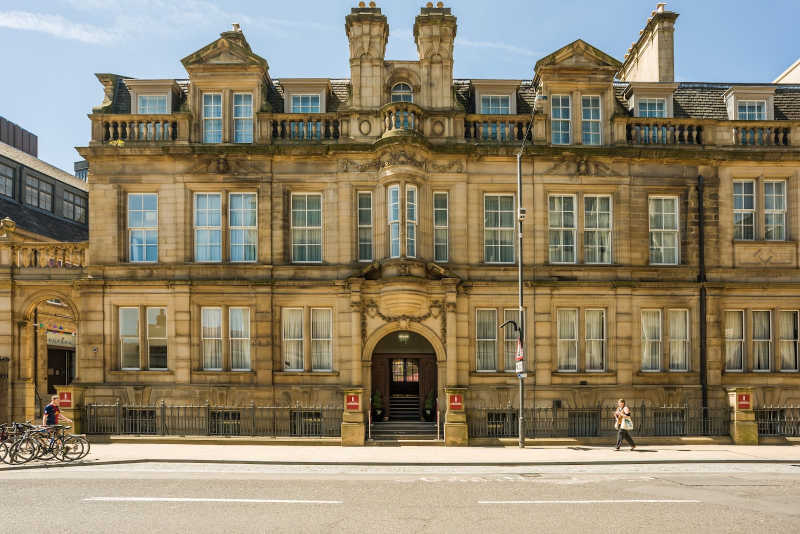 Where to Stay in Sheffield: Best Areas & Hotels
