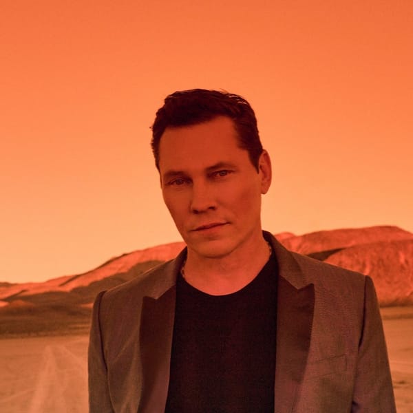 Tiësto returns to Silverworks Island for landmark London sunset set