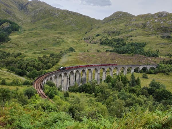 See Harry Potter platform 9¾ then ride a real Hogwarts Express — Scotland's Jacobite