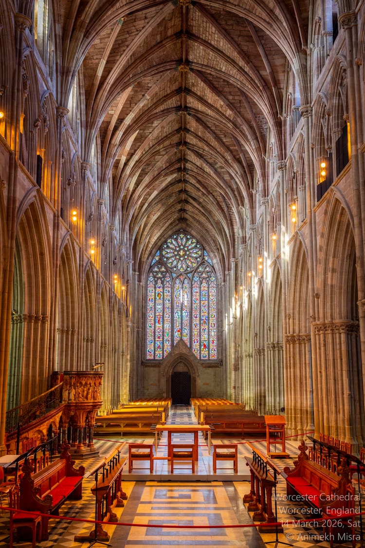 Tunde of Lighthouse Family Live in Worcester Cathedral — Worcester 2026 (tickets + where to stay)