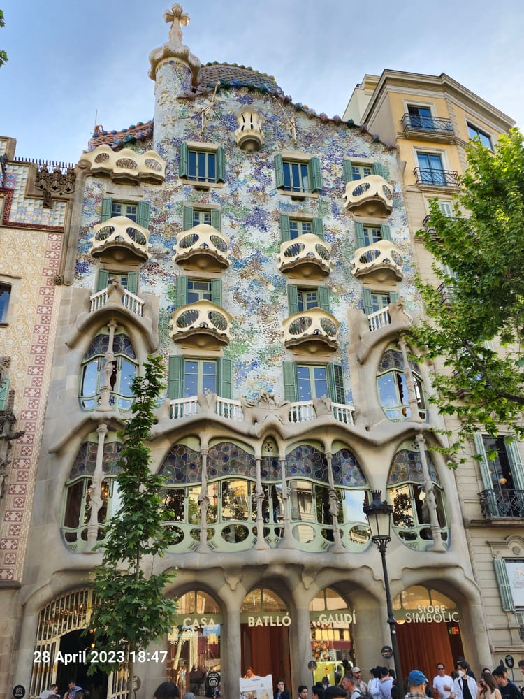 Casa Batlló Tickets: Skip-the-Line & What to Know