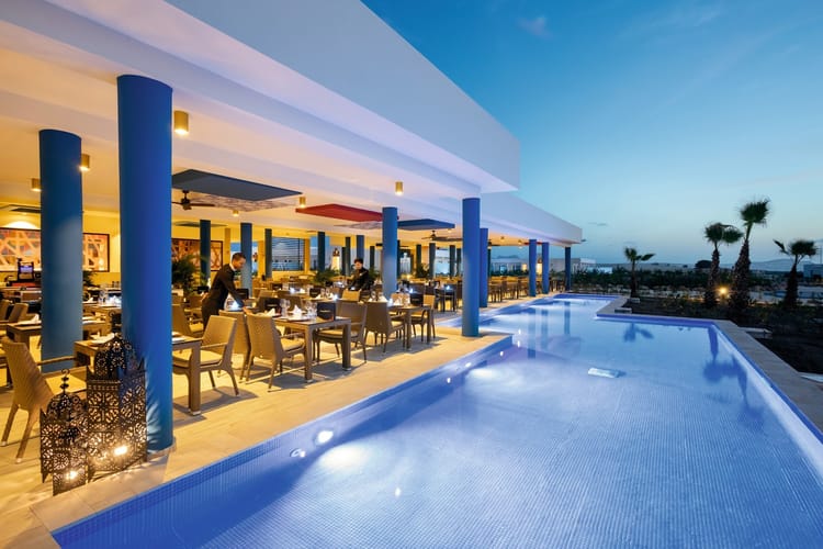 Winter Sun in Cape Verde: Weather, Areas & Hotels